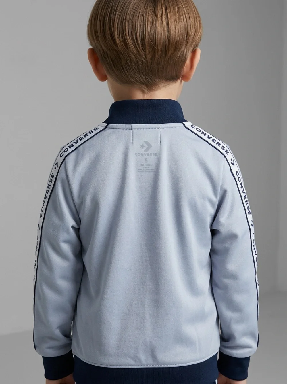 Converse zip up